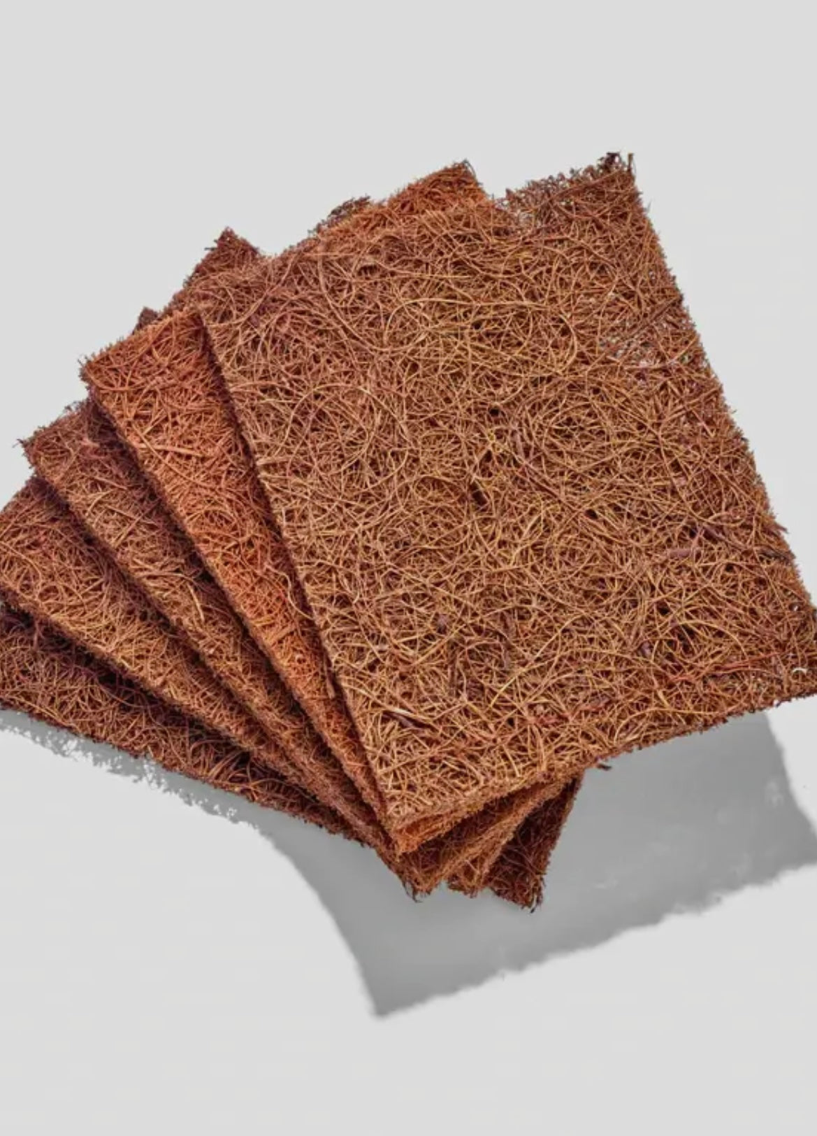 Biodegradable coconut dish scrubber for sustainable cleaning, made from natural fibers for an eco-friendly kitchen solution